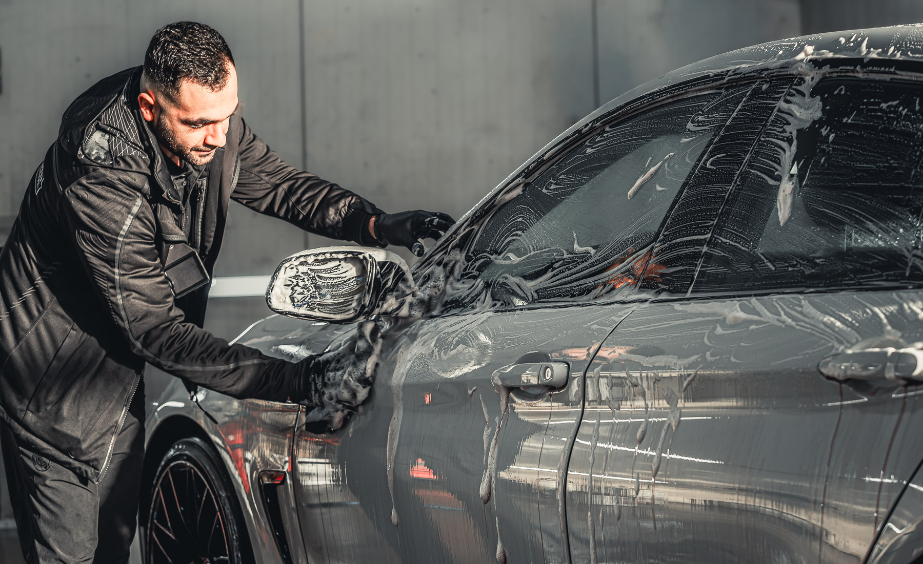 Auto poetsen in Barneveld